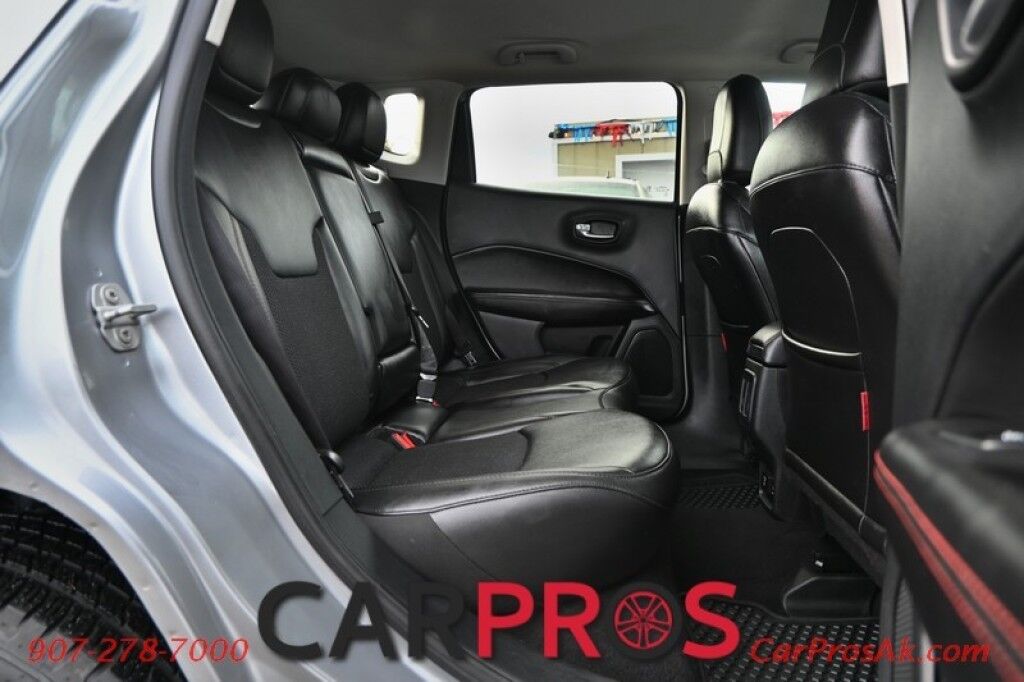 2021 Jeep Compass Trailhawk 4x4 - 2.4L - Leather Seats - Bluetooth - Backup Camera - Blind Spot and Cross Path Detection - Keyless Entry - Push To Start Anchorage AK