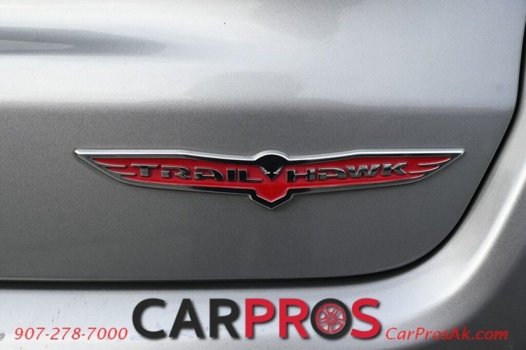 2021 Jeep Compass Trailhawk 4x4 - 2.4L - Leather Seats - Bluetooth - Backup Camera - Blind Spot and Cross Path Detection - Keyless Entry - Push To Start Anchorage AK