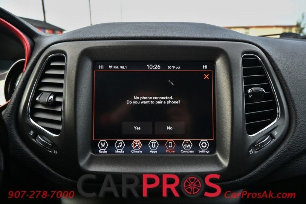 2021 Jeep Compass Trailhawk 4x4 - 2.4L - Leather Seats - Bluetooth - Backup Camera - Blind Spot and Cross Path Detection - Keyless Entry - Push To Start Anchorage AK