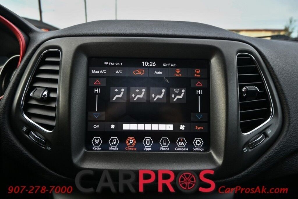 2021 Jeep Compass Trailhawk 4x4 - 2.4L - Leather Seats - Bluetooth - Backup Camera - Blind Spot and Cross Path Detection - Keyless Entry - Push To Start Anchorage AK
