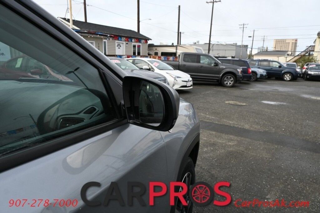 2021 Jeep Compass Trailhawk 4x4 - 2.4L - Leather Seats - Bluetooth - Backup Camera - Blind Spot and Cross Path Detection - Keyless Entry - Push To Start Anchorage AK