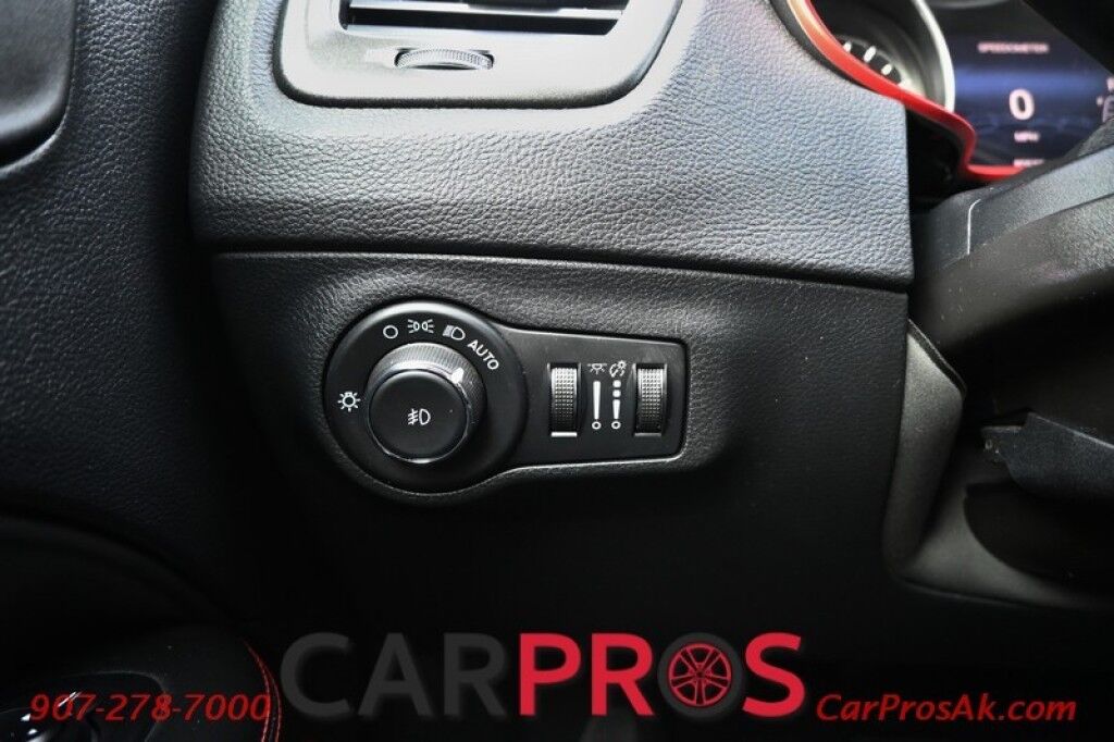 2021 Jeep Compass Trailhawk 4x4 - 2.4L - Leather Seats - Bluetooth - Backup Camera - Blind Spot and Cross Path Detection - Keyless Entry - Push To Start Anchorage AK