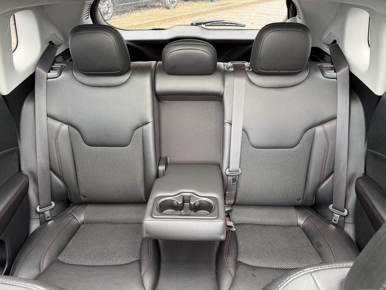 2021 Jeep Compass Trailhawk 4x4 | Low KMs | I4 Engine | Velvet Red Pearl | NAV | Power Liftgate | Dual Pane Sunroof Redwater AB