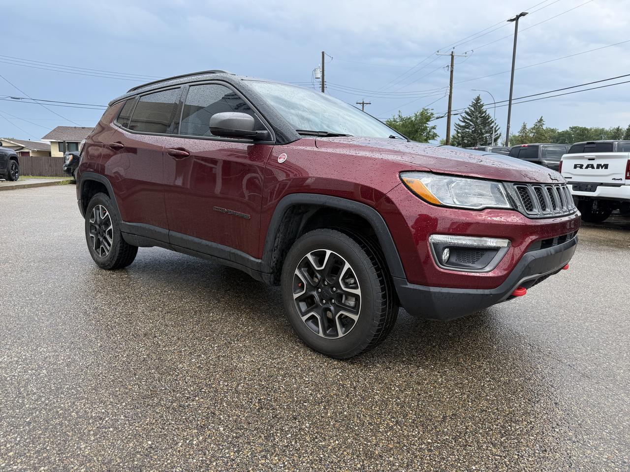 2021 Jeep Compass Trailhawk 4x4 | Low KMs | I4 Engine | Velvet Red Pearl | NAV | Power Liftgate | Dual Pane Sunroof Redwater AB