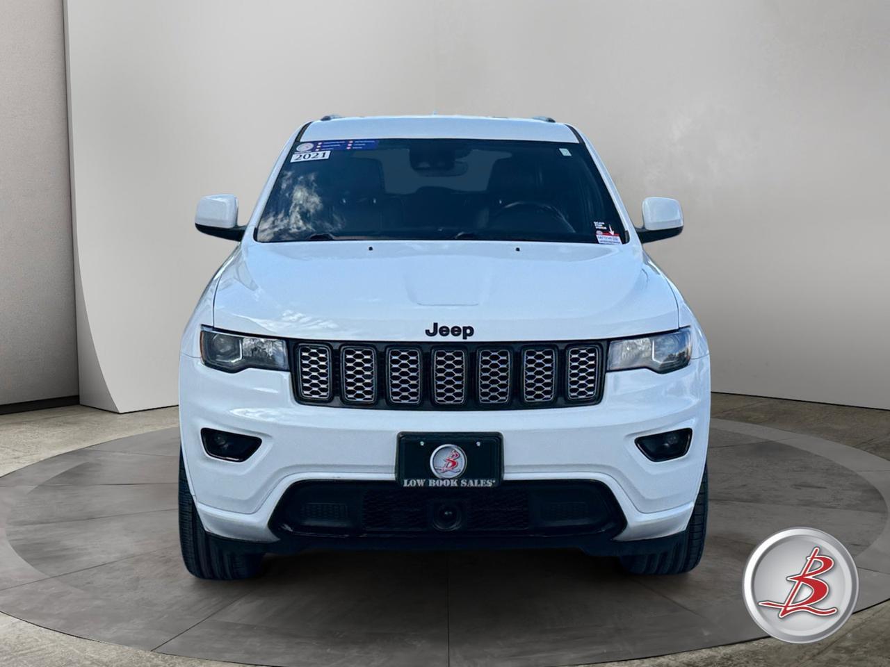 2021 Jeep GRAND CHEROKEE Laredo X