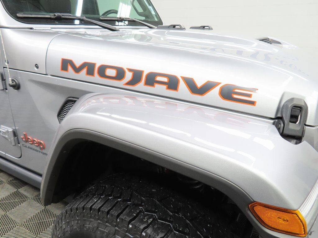 2021 Jeep Gladiator 4x4 Crew Cab Mojave Fond du Lac WI