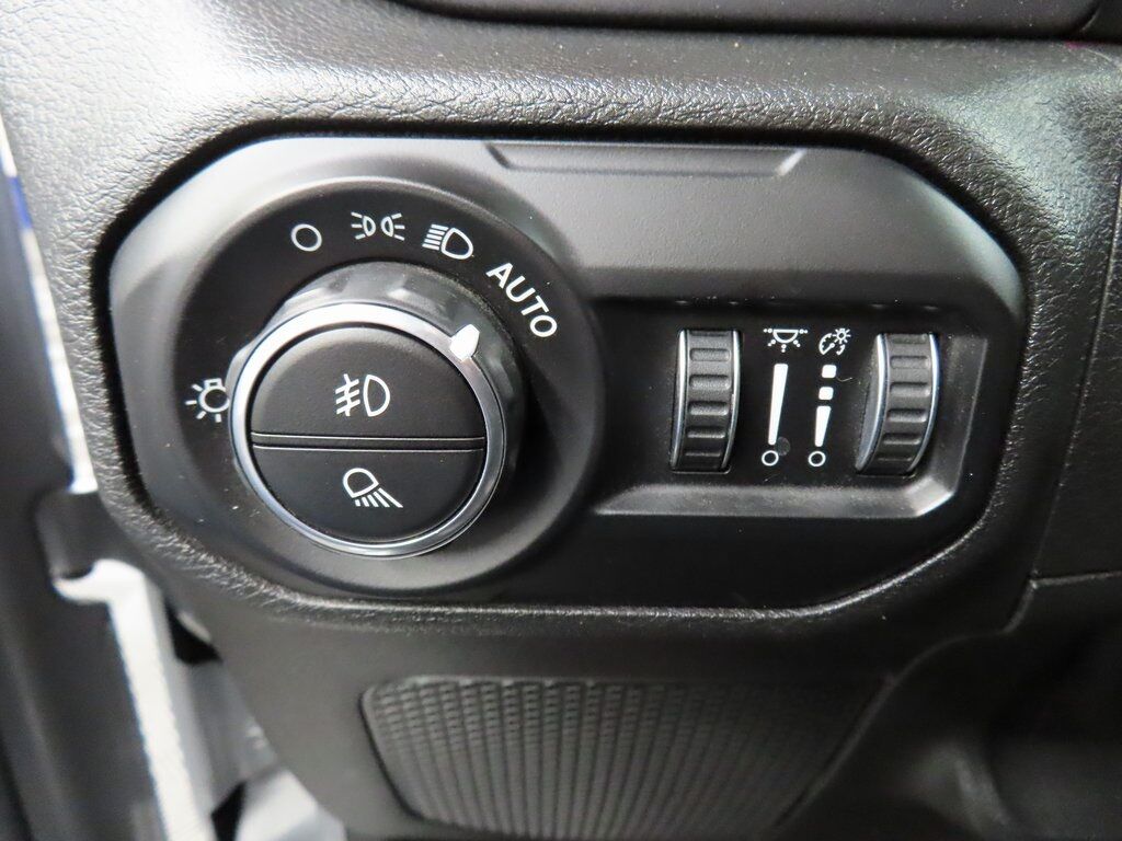 2021 Jeep Gladiator 4x4 Crew Cab Mojave Fond du Lac WI