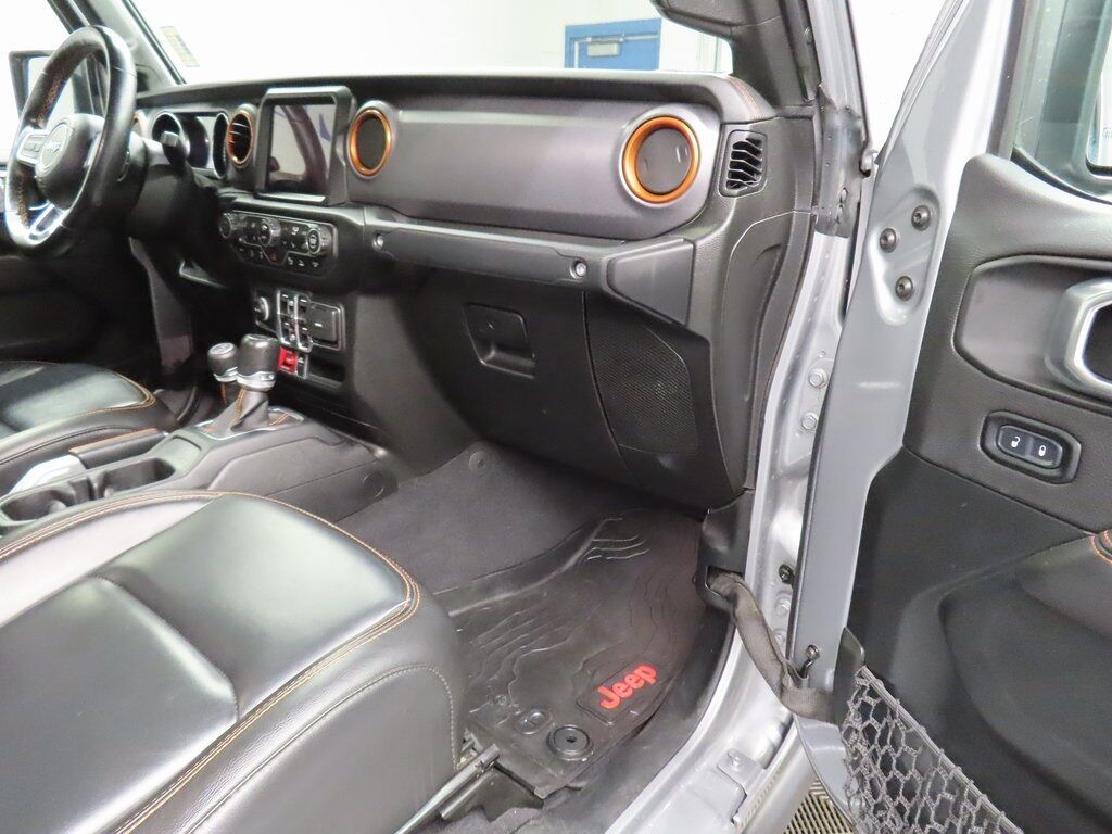 2021 Jeep Gladiator 4x4 Crew Cab Mojave Fond du Lac WI