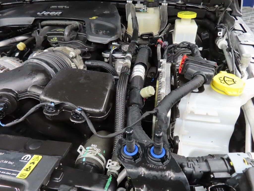 2021 Jeep Gladiator 4x4 Crew Cab Mojave Fond du Lac WI