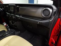 2021 Jeep Gladiator 4x4 Crew Cab Willys Fond du Lac WI