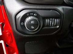 2021 Jeep Gladiator 4x4 Crew Cab Willys Fond du Lac WI