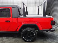 2021 Jeep Gladiator 4x4 Crew Cab Willys Fond du Lac WI