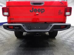 2021 Jeep Gladiator 4x4 Crew Cab Willys Fond du Lac WI