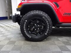 2021 Jeep Gladiator 4x4 Crew Cab Willys Fond du Lac WI