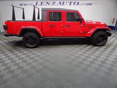 2021 Jeep Gladiator 4x4 Crew Cab Willys Fond du Lac WI