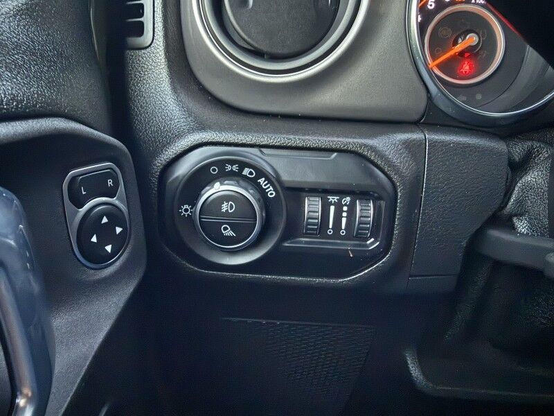 2021 Jeep Gladiator 4x4 Willys Collinsville OK