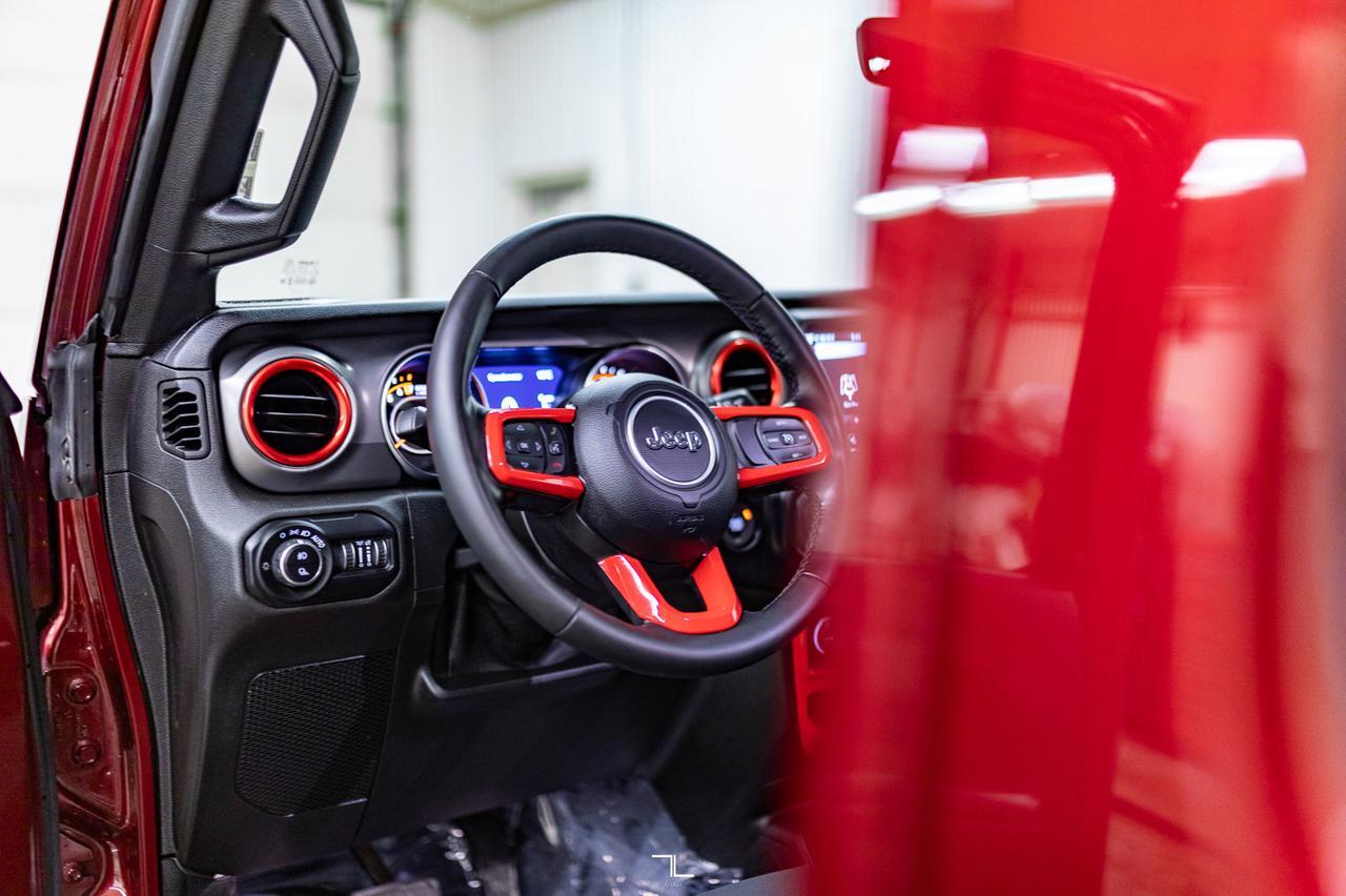 2021 Jeep Gladiator 4x4 Willys Nav BCam Red Deer AB