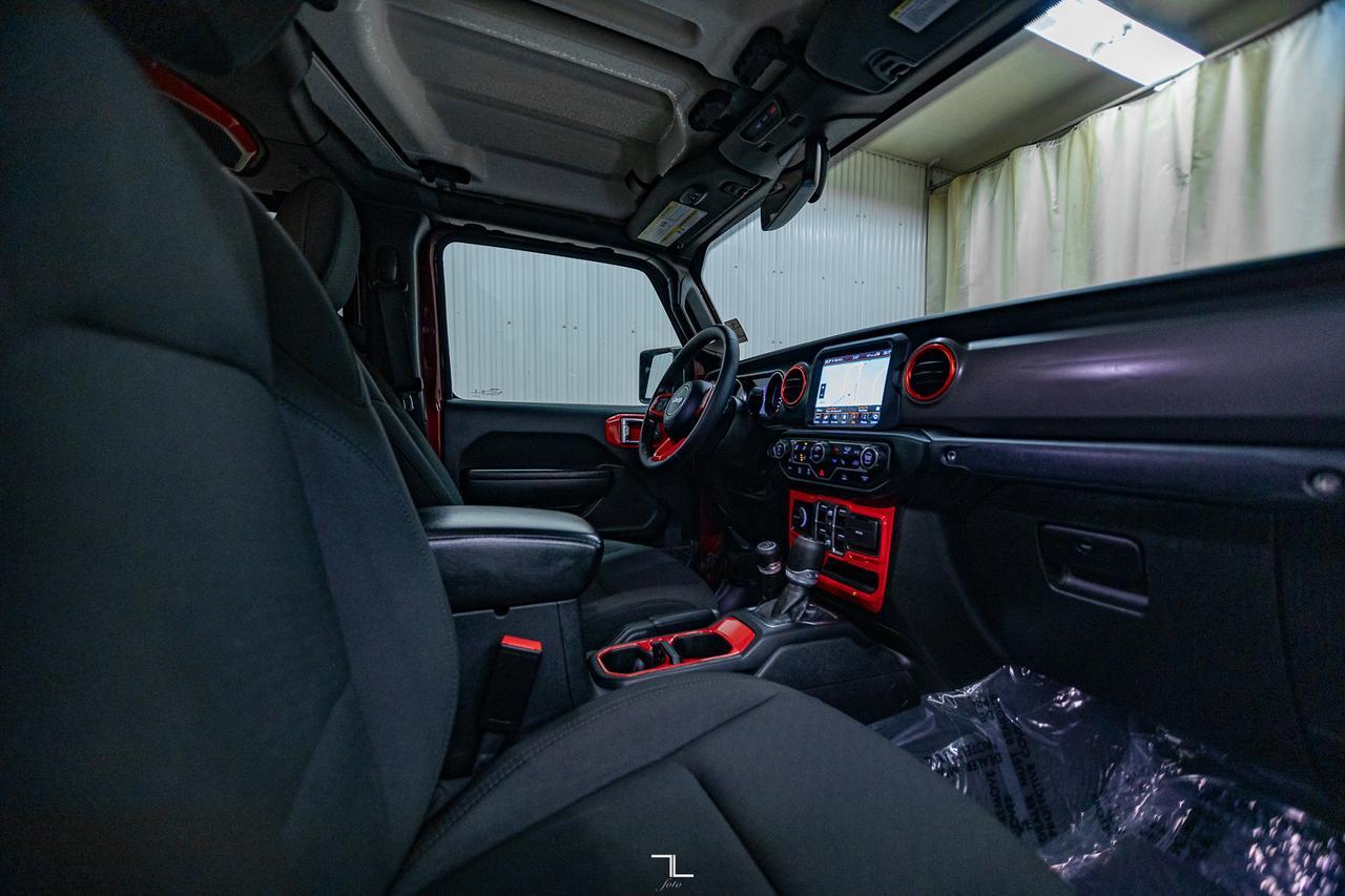 2021 Jeep Gladiator 4x4 Willys Nav BCam Red Deer AB