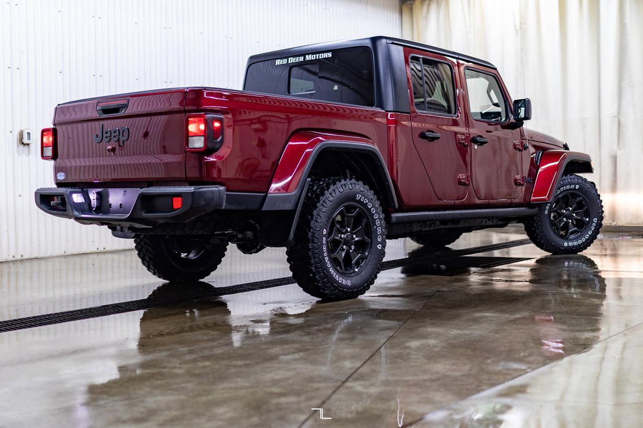 2021 Jeep Gladiator 4x4 Willys Nav BCam Red Deer AB