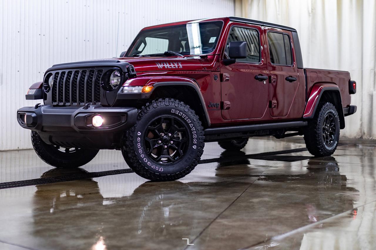 2021 Jeep Gladiator 4x4 Willys Nav BCam Red Deer AB