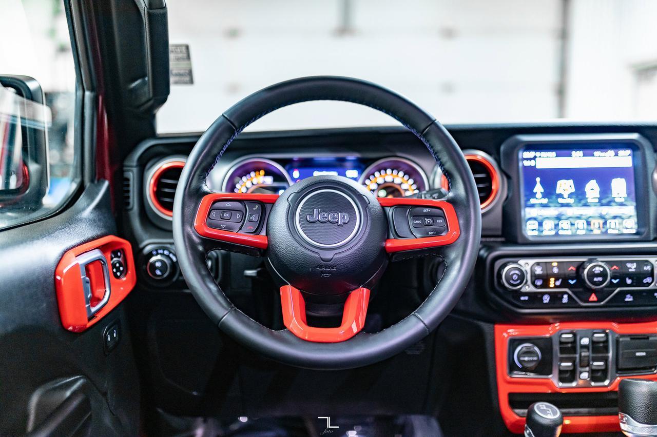 2021 Jeep Gladiator 4x4 Willys Nav BCam Red Deer AB