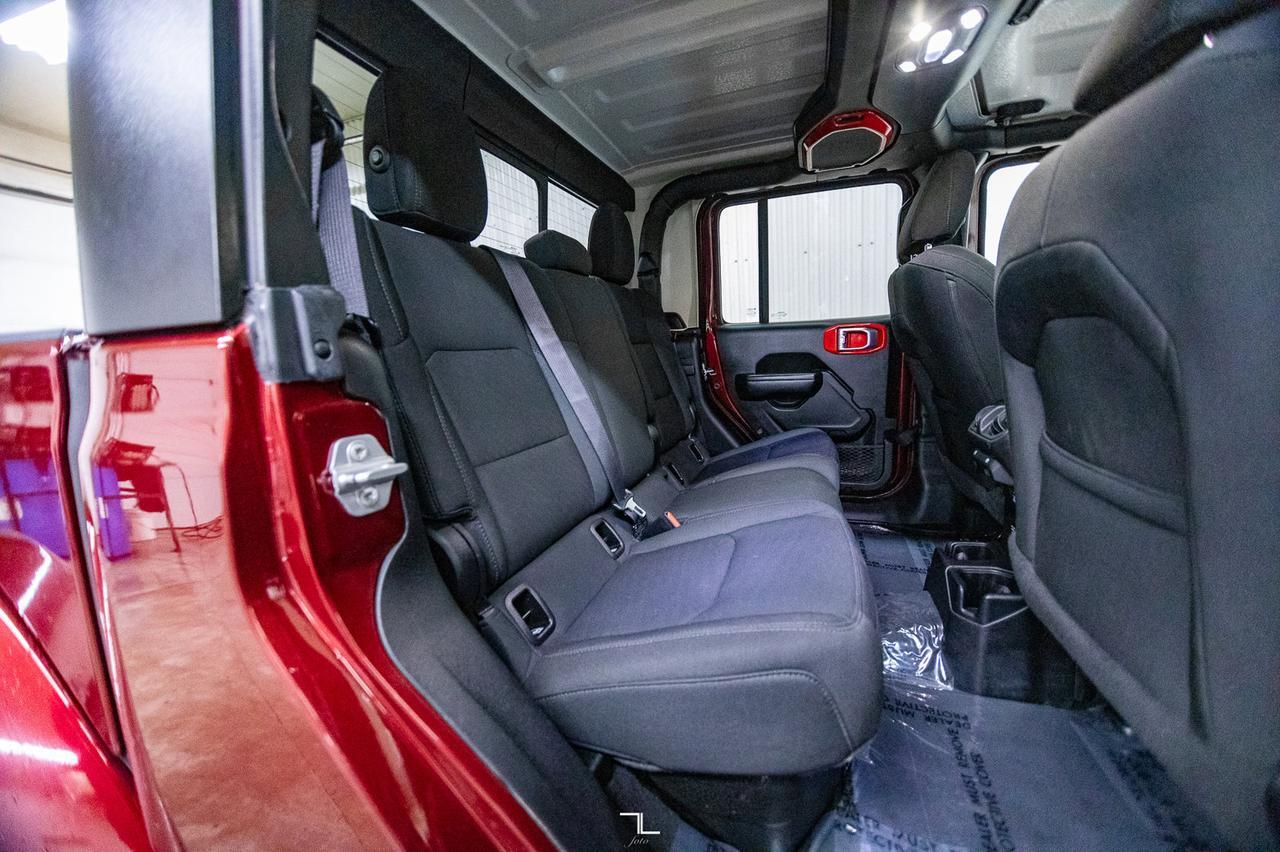 2021 Jeep Gladiator 4x4 Willys Nav BCam Red Deer AB