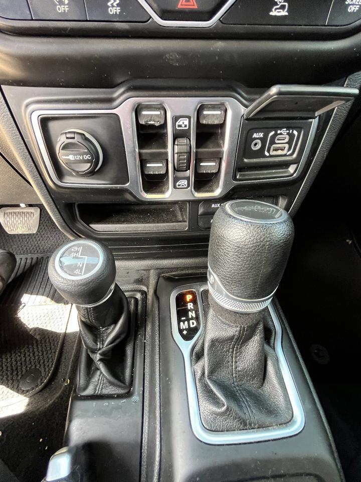 2021 Jeep Gladiator 80th Anniversary Castroville TX