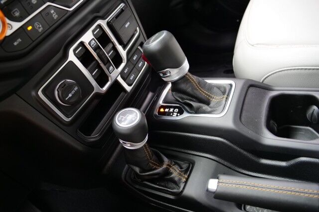 2021 Jeep Gladiator High Altitude 4X4 / Adaptive Cruise / Heated Seats! High Point NC