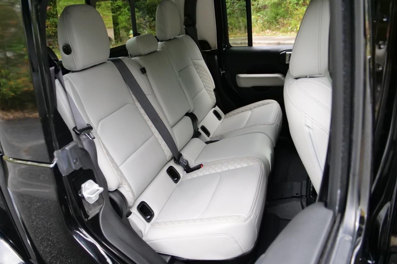 2021 Jeep Gladiator High Altitude 4X4 / Adaptive Cruise / Heated Seats! Lincolnton NC