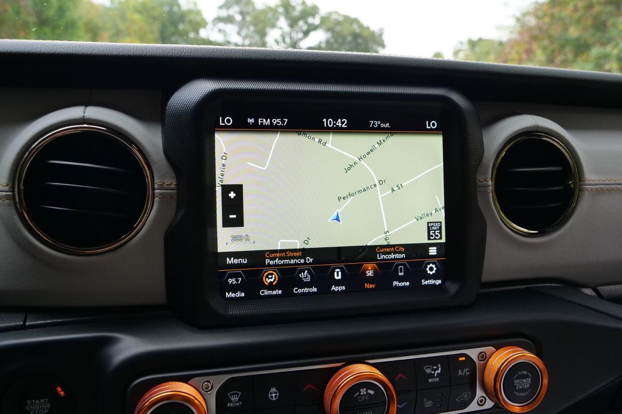 2021 Jeep Gladiator High Altitude 4X4 / Adaptive Cruise / Heated Seats! Lincolnton NC
