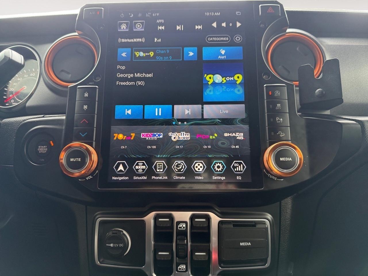 2021 Jeep Gladiator Mojave, HEATED STEERING WHEEL, HEATED SEATS, ALPINE PREMIUM SPEAKERS, SPEAKERS, BED LINER, TOW PACKAGE, BACKUP CAMERA, APPLE CARPLAY/ANDROID AUTO, COME BY AND CHECK OUT THIS GREAT DEAL! Norfolk VA