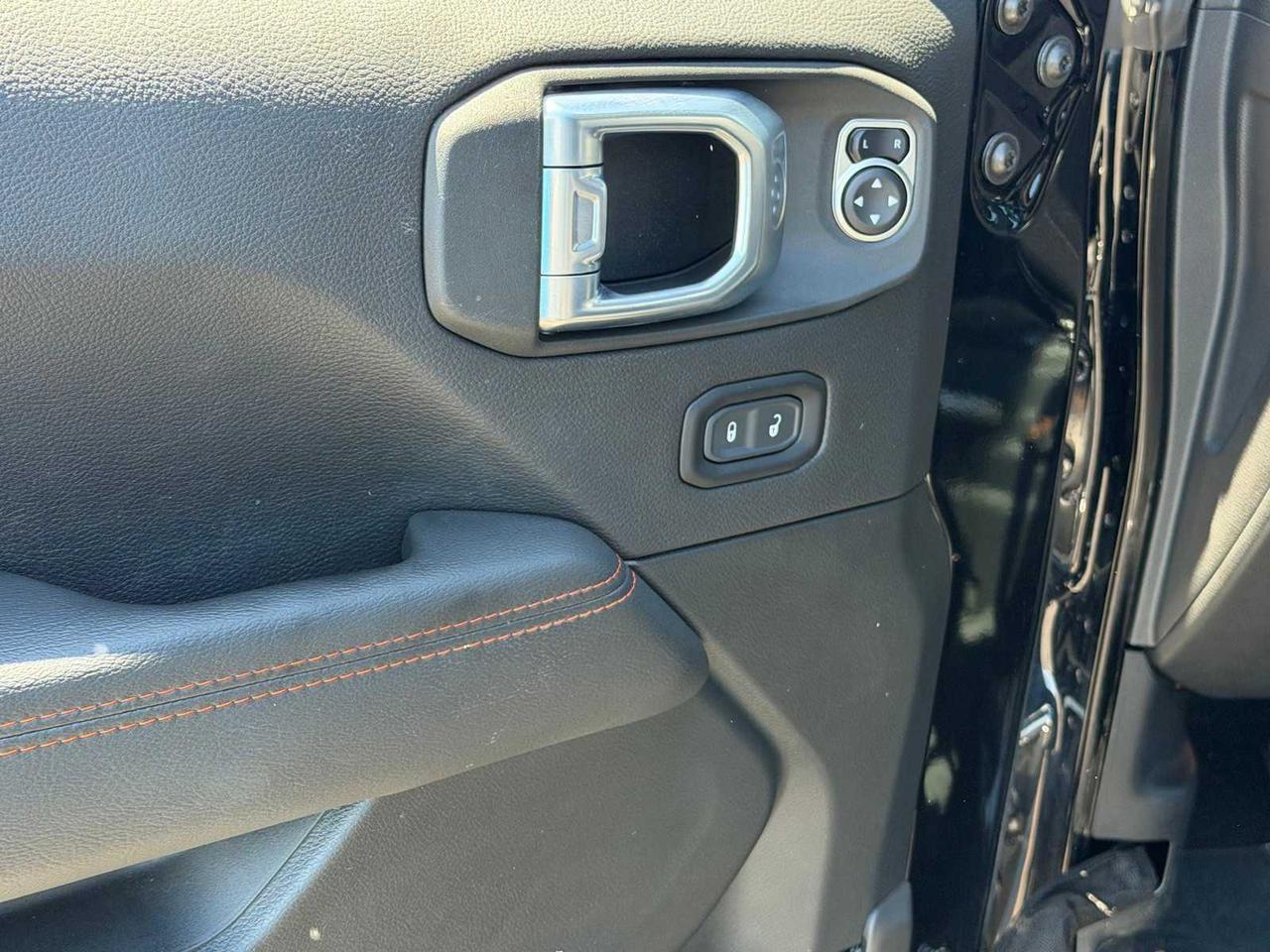 2021 Jeep Gladiator Mojave Irving TX