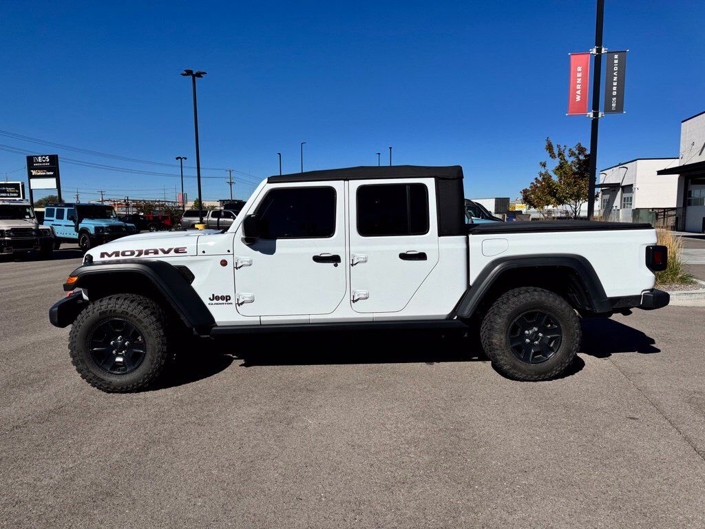 2021 Jeep Gladiator Mojave