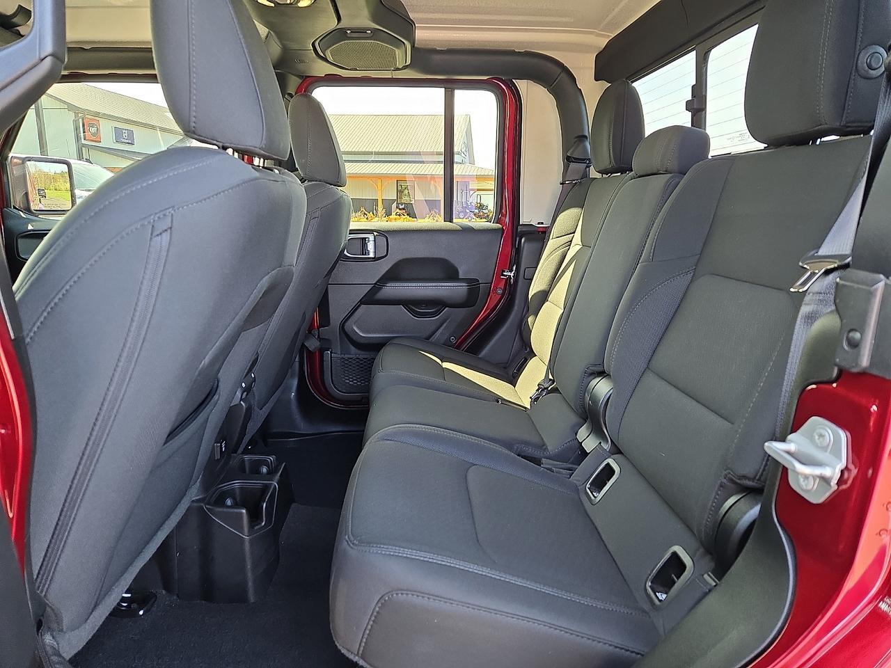 2021 Jeep Gladiator Overland 4x4 Vineland NJ