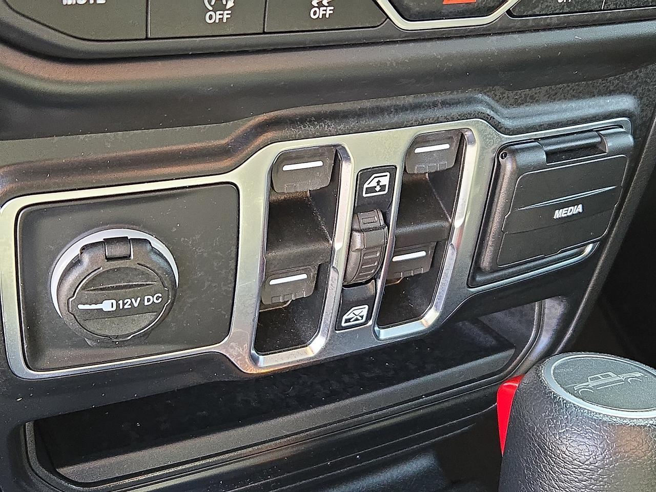 2021 Jeep Gladiator Overland 4x4 Vineland NJ