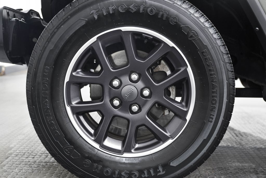 2021 Jeep Gladiator Overland Akron OH