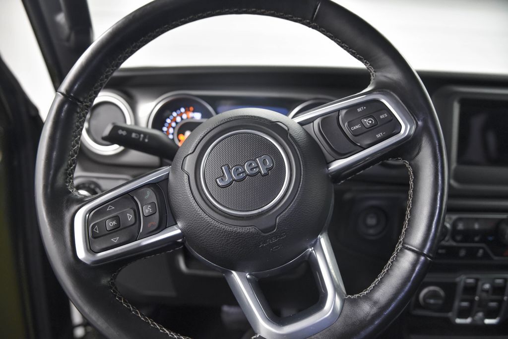 2021 Jeep Gladiator Overland Akron OH