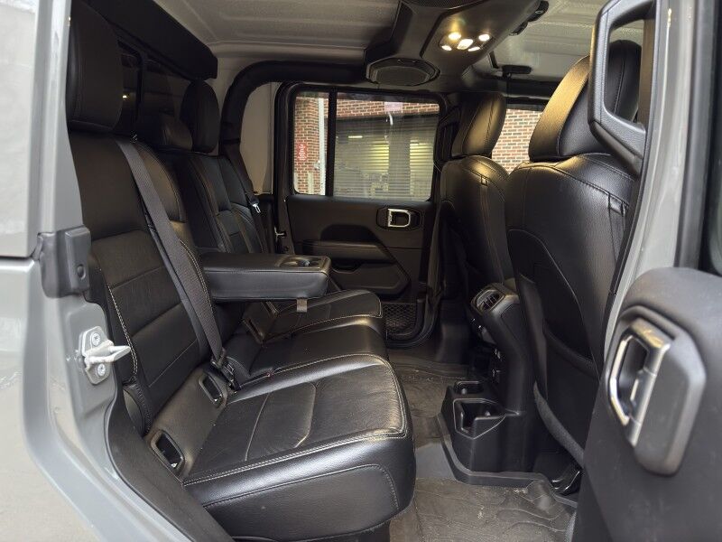 2021 Jeep Gladiator Overland Crew Cab 4WD Arlington VA