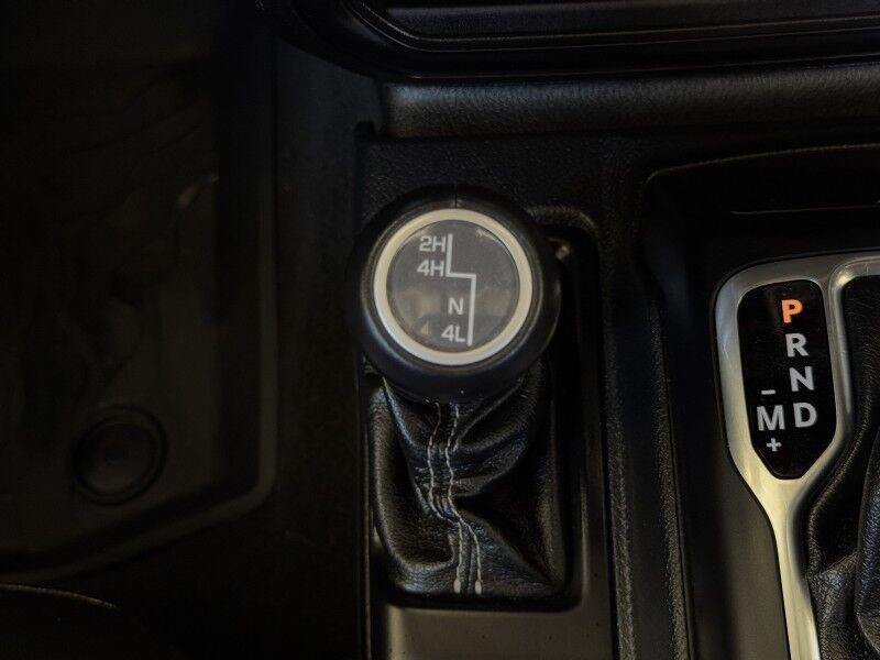 2021 Jeep Gladiator Overland Crew Cab 4WD Arlington VA