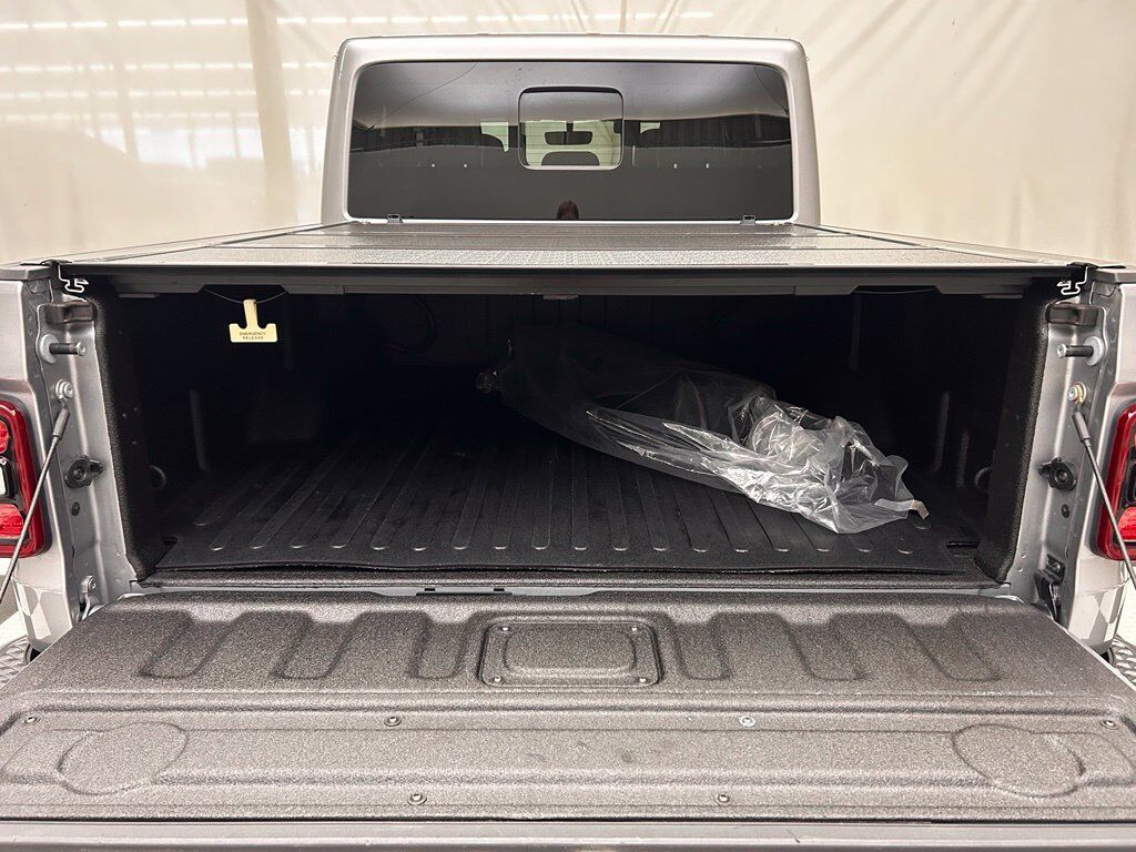 2021 Jeep Gladiator Overland Portland OR