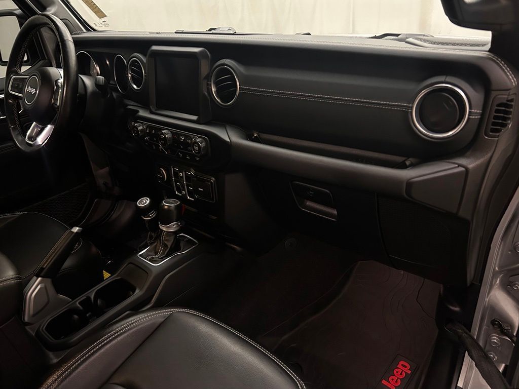 2021 Jeep Gladiator Overland Portland OR