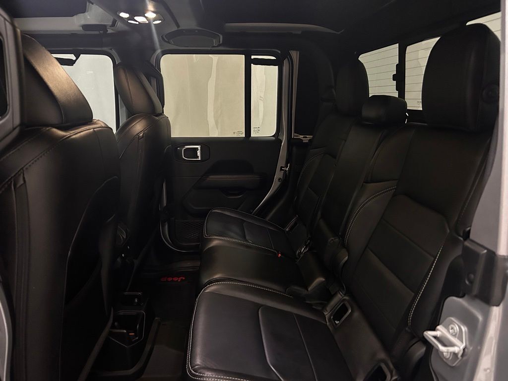 2021 Jeep Gladiator Overland Portland OR
