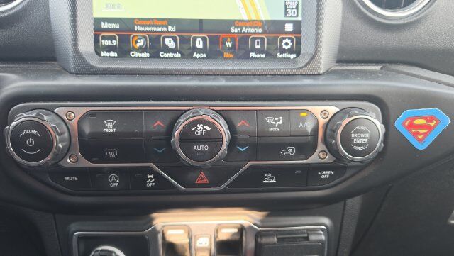 2021 Jeep Gladiator Overland New Braunfels TX