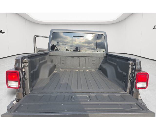 2021 Jeep Gladiator Overland New Braunfels TX
