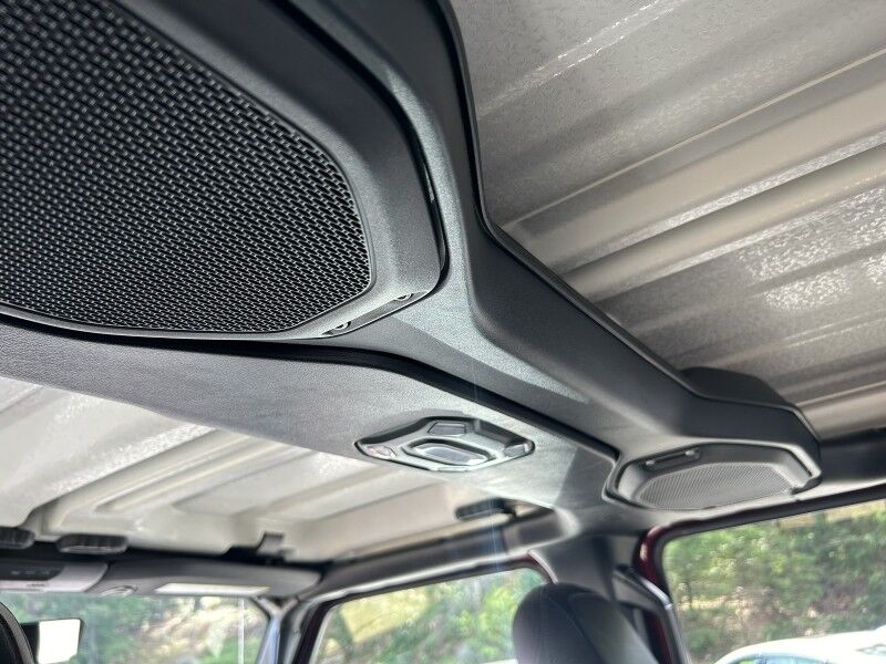 2021 Jeep Gladiator Rubicon - 1 OWNER - WELL MAINTAINED - LOADED Webster MA