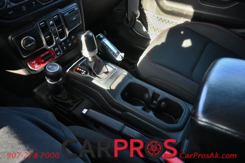 2021 Jeep Gladiator Rubicon - 4X4 - Cold Weather Group - Auto Start - Heated Seats & Steering Wheel - Alpine Speakers - Navigation - Apple CarPlay & Android Auto - Reverse Camera - Steel Bumper Group w/ Winch - 3 Piece Freedome Hard Top - Tow PKG Anchorage AK
