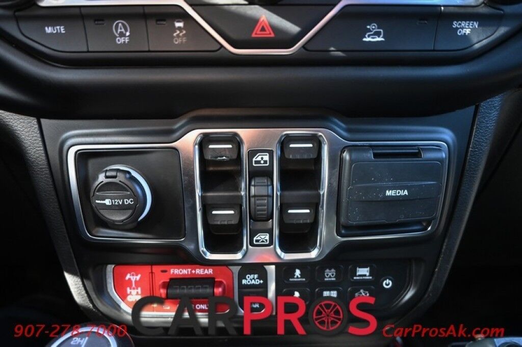 2021 Jeep Gladiator Rubicon - 4X4 - Cold Weather Group - Auto Start - Heated Seats & Steering Wheel - Alpine Speakers - Navigation - Apple CarPlay & Android Auto - Reverse Camera - Steel Bumper Group w/ Winch - 3 Piece Freedome Hard Top - Tow PKG Anchorage AK