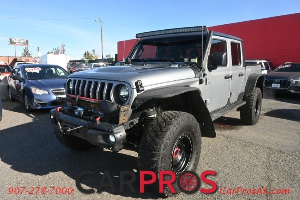 2021 Jeep Gladiator Rubicon - 4X4 - Cold Weather Group - Auto Start - Heated Seats & Steering Wheel - Alpine Speakers - Navigation - Apple CarPlay & Android Auto - Reverse Camera - Steel Bumper Group w/ Winch - 3 Piece Freedome Hard Top - Tow PKG