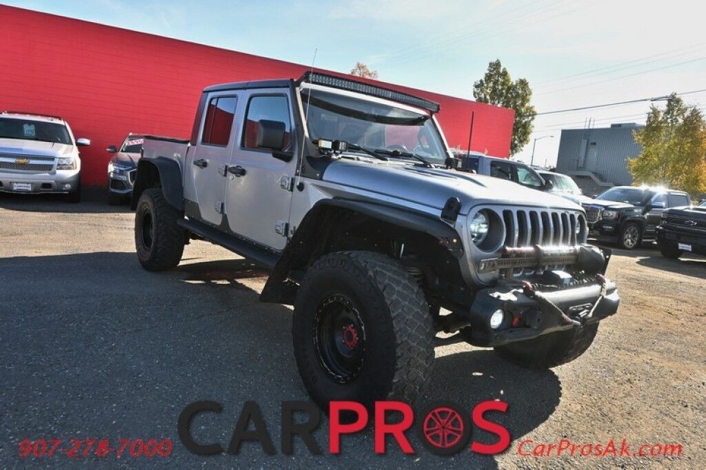 2021 Jeep Gladiator Rubicon - 4X4 - Cold Weather Group - Auto Start - Heated Seats & Steering Wheel - Alpine Speakers - Navigation - Apple CarPlay & Android Auto - Reverse Camera - Steel Bumper Group w/ Winch - 3 Piece Freedome Hard Top - Tow PKG Anchorage AK
