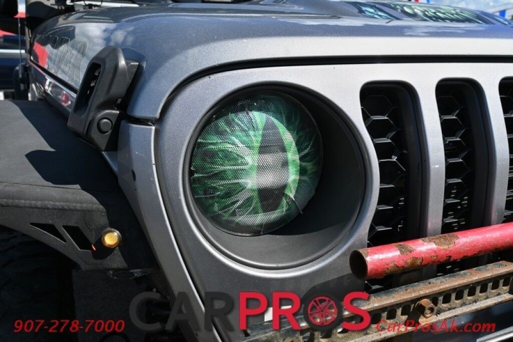 2021 Jeep Gladiator Rubicon - 4x4 - Cold Weather Group -Auto Start- Heated Seats & Steering Wheel - Alpine Sound System - NAV - Apple CarPlay & Android Auto - Reverse Camera -Steel Bumper Group w/ Winch - 3 Piece Freedome Hard Top - Tow PKG Anchorage AK